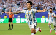 Lisandro Martinez và màn trình diễn toàn năng giúp Argentina thoát hiểm