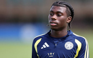 Tin đồn chuyển nhượng tối 5/7: Man City nhắm Jeremy Monga; Como quyết tâm chiêu mộ Chalobah