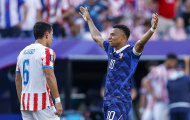 Mbappe và nụ cười ngạo nghễ trước cái bẫy của Paraguay