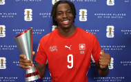 Manzambi hoãn chốt tương lai với Newcastle vì World Cup