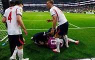 Chia tay World Cup vì ăn mừng, Henderson vẫn ở lại tuyển Anh