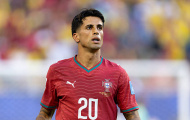 Barcelona đạt thỏa thuận mua đứt Joao Cancelo