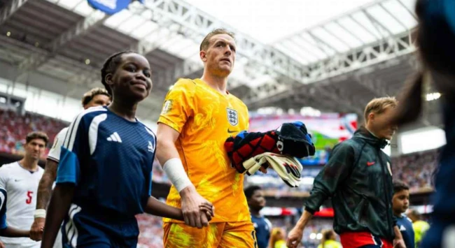 Vượt Peter Shilton, Pickford đi vào lịch sử tuyển Anh ở World Cup