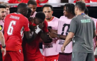 Breel Embolo lĩnh thẻ đỏ vì giả vờ ngã ở trận gặp Argentina