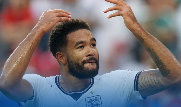 Cách Reece James đối phó sức ép từ tuyển Argentina