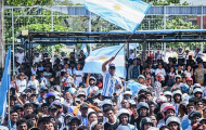 CĐV Anh lép vế trước 50 ngàn fan Argentina tại bán kết