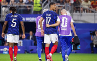 Than hỏng lưng, Saliba nguy cơ nghỉ 5 tháng