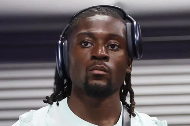 MU quyết chi 47 triệu bảng gạt Chelsea vụ Manu Kone