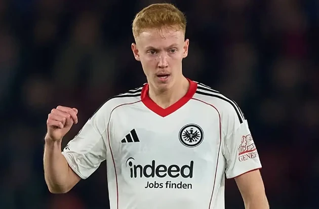 Canh bạc 60 triệu euro của MU vụ Hugo Larsson