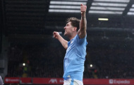 Tin đồn chuyển nhượng sáng 20/7: Arsenal cân nhắc chiêu mộ trung vệ John Stones; Liverpool cạnh tranh MU vụ Manu Kone