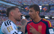 Otamendi tố Rodri khóc lóc với trọng tài