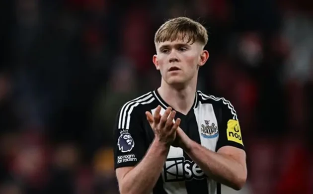MU gạch tên Chelsea khỏi cuộc đua mua Lewis Hall