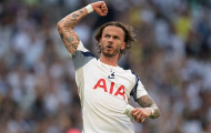 De Zerbi trao băng đội trưởng cho James Maddison