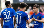Dàn sao trẻ Carrington trao cho Carrick cơn đau đầu dễ chịu