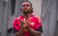 Bỏ lỡ Anderson, Man Utd tìm thấy món hời Manu Kone