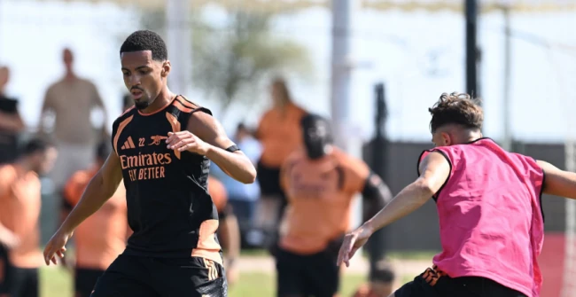 Havertz cùng dàn sao Arsenal tập hồi phục dưới bể bơi