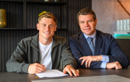 Newcastle trói chân thành công máy chạy Harvey Barnes
