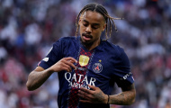 Bradley Barcola gật đầu gia nhập Liverpool sau cuộc gọi với Iraola