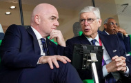 Danh tiếng của Wenger bị ảnh hưởng bởi mối thâm giao với Infantino