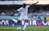 Mourinho gọi Moise Kean là quái vật
