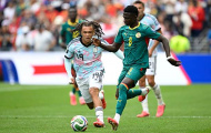 Liverpool tranh Lamine Camara với MU