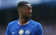 Fan Chelsea muốn tống khứ Adarabioyo sau trận hòa tại Malaysia