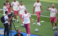 Phim tài liệu Netflix lột bỏ vỏ bọc gai góc của Mourinho
