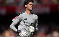 Vừa đến Arsenal, Meslier đã bị hoài nghi