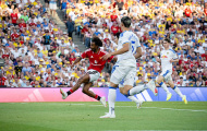 Zirkzee bùng nổ, Man Utd nhọc nhằn hạ gục Leeds trên chấm luân lưu