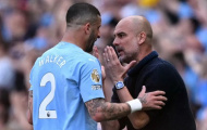 Pep Guardiola rơi nước mắt khi cãi vã với Kyle Walker