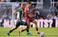 Neville cảnh báo Wirtz và Isak sau trận hòa Newcastle