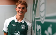 Jacob Devaney chia tay MU, cập bến Hibernian
