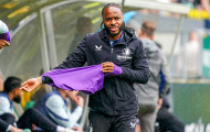 Sterling đối mặt án tù 2 năm vì đâm xe