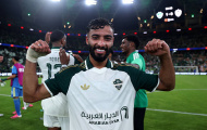 Al Ahli giành vé đi tiếp sau trận thắng hú vía Auckland