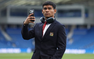 Man Utd bất ngờ đẩy tài năng trẻ Diego Leon đi du học