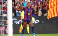 Flick khẳng định Raphinha là số 9 hoàn hảo của Barcelona