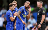 Trọng tài Michael Oliver mất liên lạc trong trận Chelsea thắng Brighton