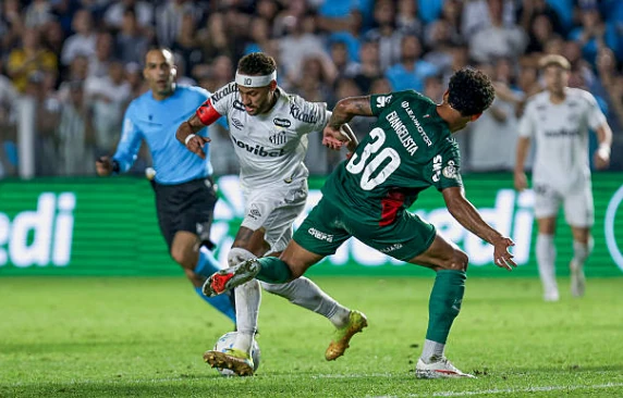 Neymar rời sân sớm, Santos ngậm ngùi rời Copa do Brasil