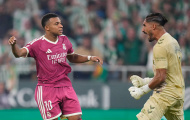 Mbappe sút hỏng 11m, Real Madrid sẩy chân trước Real Betis