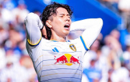 Leeds trả giá đắt vì hàng công vô duyên trước Brighton