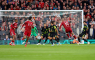 Steven Gerrard gửi thông điệp đanh thép tới Alexis Mac Allister