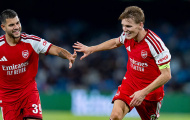 Joe Cole thán phục màn trình diễn của Odegaard trước Napoli