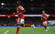 Bỏ qua siêu sao cánh trái, Arsenal thăng hoa nhờ cánh phải