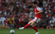 CĐV Arsenal ngả mũ trước màn trình diễn 'quái vật' của Declan Rice