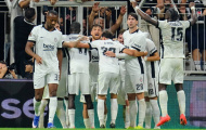 Nhấn chìm Marseille 4-1, Besiktas khởi đầu rực rỡ