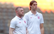 Rooney khởi kiện Andy Carroll vì tin đồn bôi nhọ