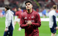 Chấn thương của Hincapie mang lại nỗi lo lớn cho Arsenal