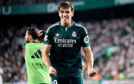 Espi tỏa sáng mở ra phương án số 9 hoàn hảo cho Real Madrid