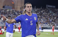 Calafiori tri ân Bonucci sau bàn thắng lịch sử