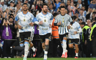 Truyền thông khen ngợi Martinez ngày Messi giã từ ĐTQG